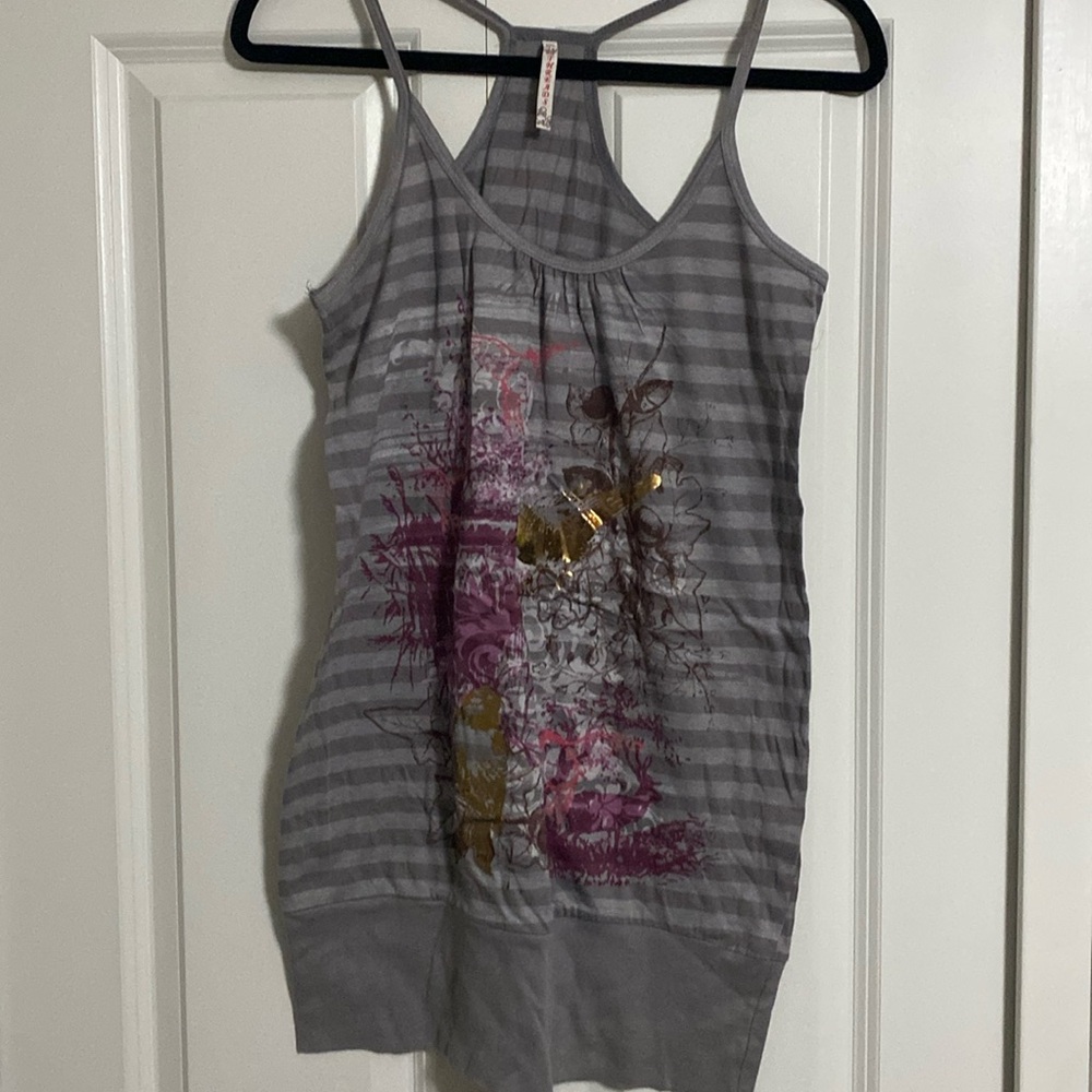 Threads Y2K Tank